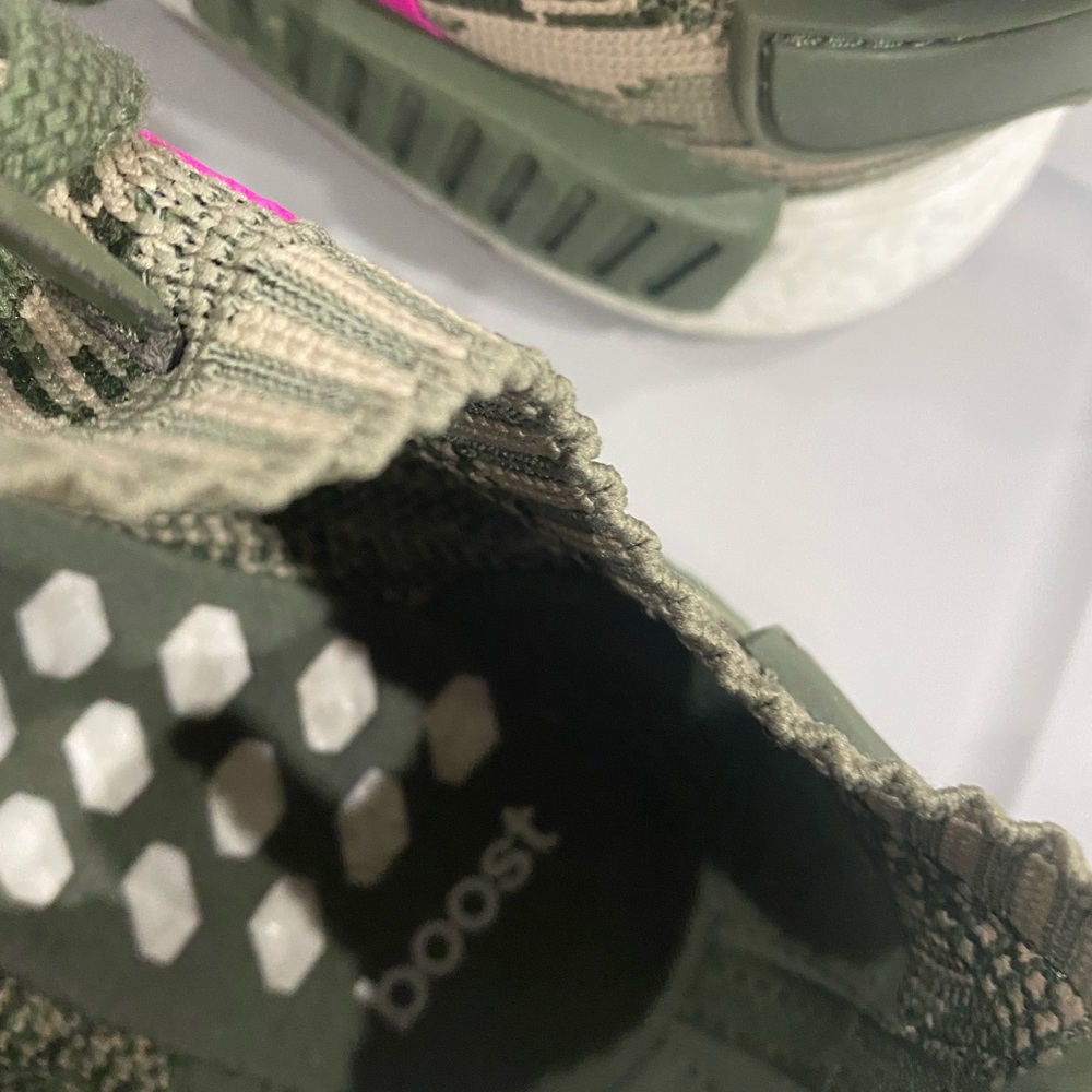 💰PRICE ⬇️
 ADIDAS -  SERGEANT MAJOR/GREEN
NIGHT/SHOCK PINK - size 7 - Picture 10 of 11